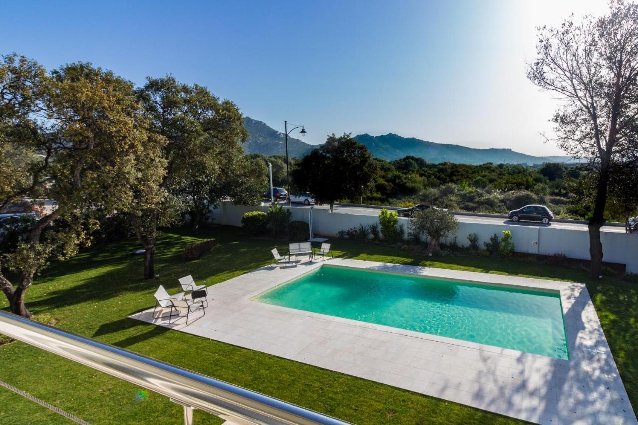 Double Room Pool View