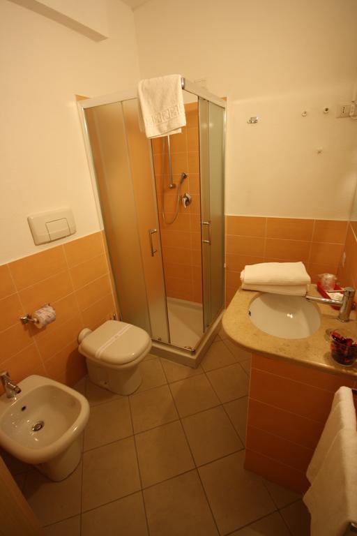 Chambre Double ou Lits Jumeaux