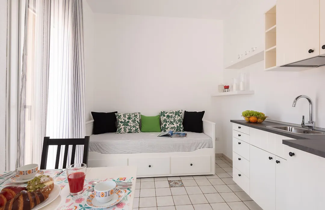 Altré Guest House-1