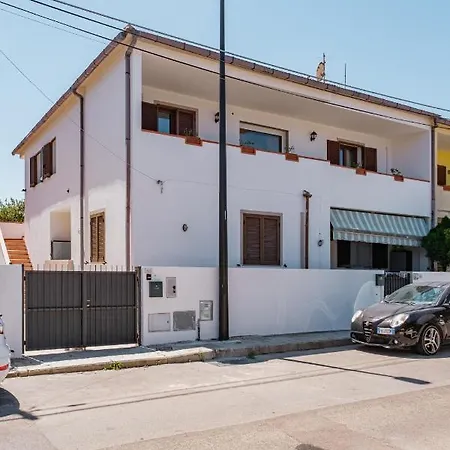 As 10 House-3